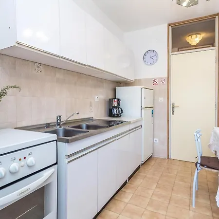 Awesome In With Wifi Apartment Rijeka